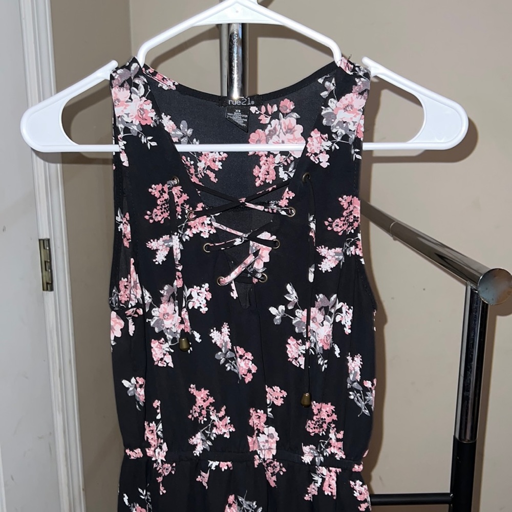 Rue 21 XS casual floral dress